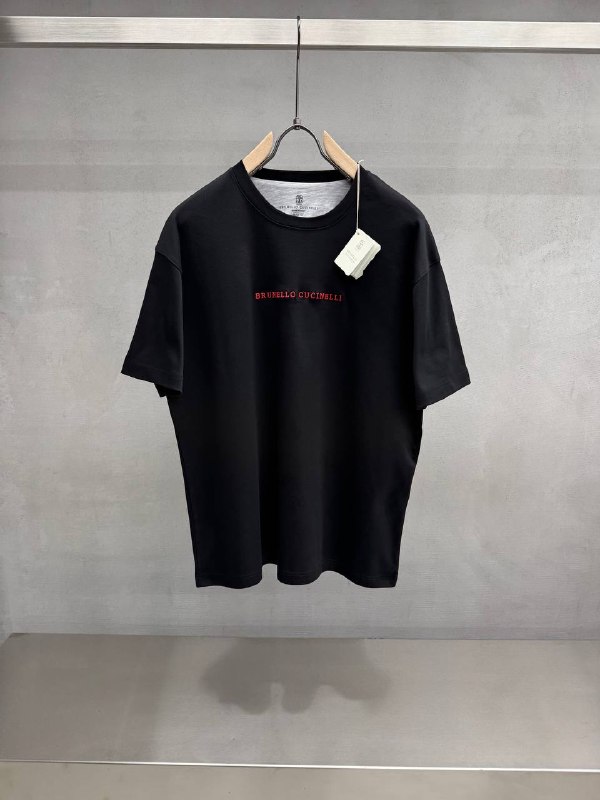 Apparel — TGvUlNVOMvFP view