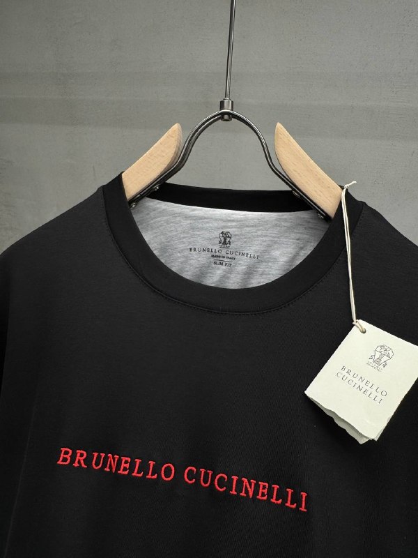 Apparel — TGvUlNVOMvFP view