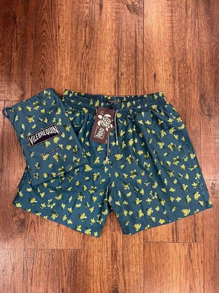 Apparel — TGvcQzU4tAQL view 3