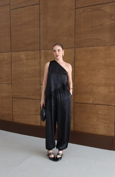 Apparel — TGvm3DzRE9Yw view 3