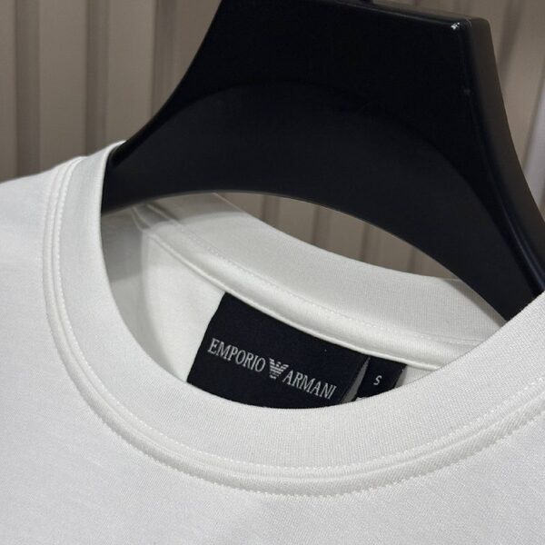 Apparel — TGvoX-lvfqO1 view 4