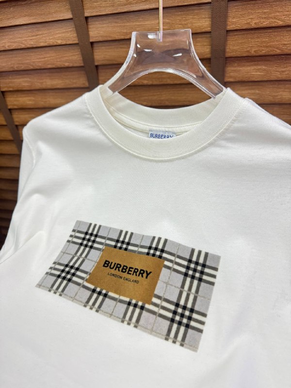 Apparel — TGvpkNhWNkQc view