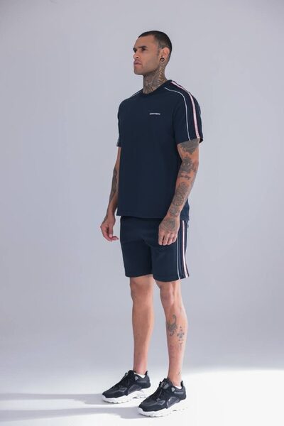 Apparel — TGvyV0mu9z4Q view 2