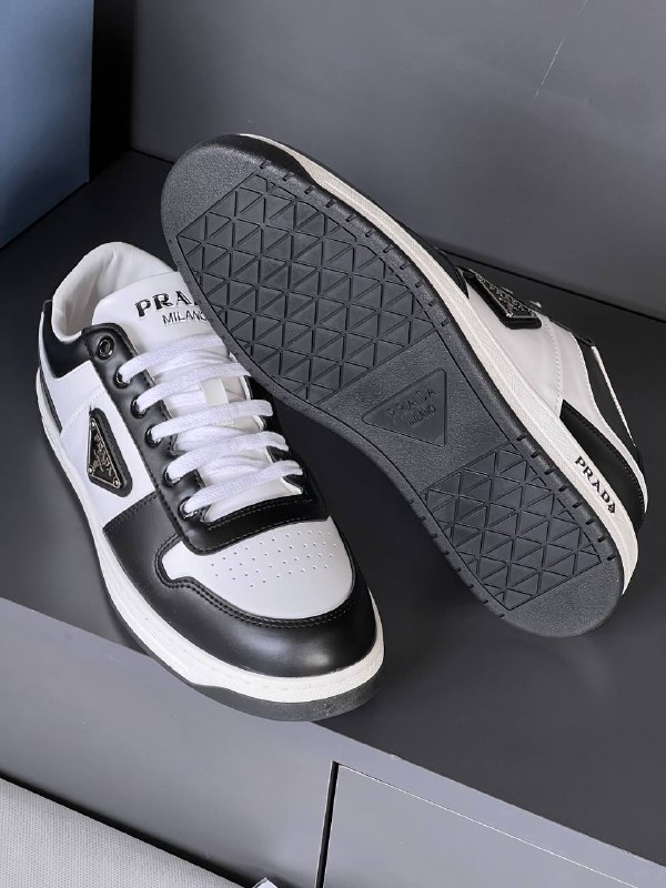 Men's Sneakers — TGvyW3DcEdtS view