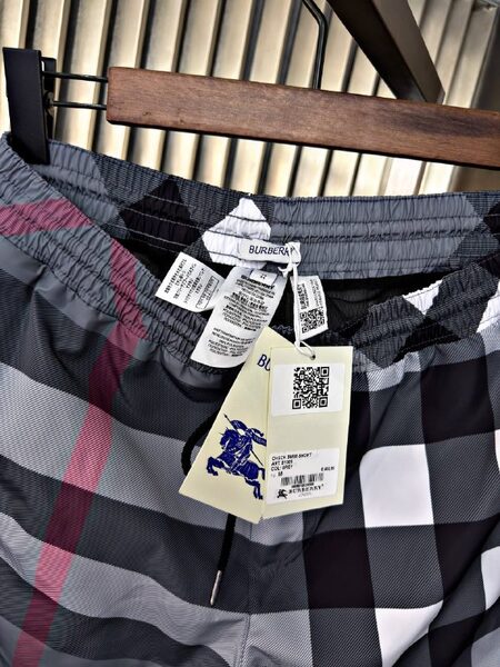 Apparel — TGvzxsUzZgT_ view 4