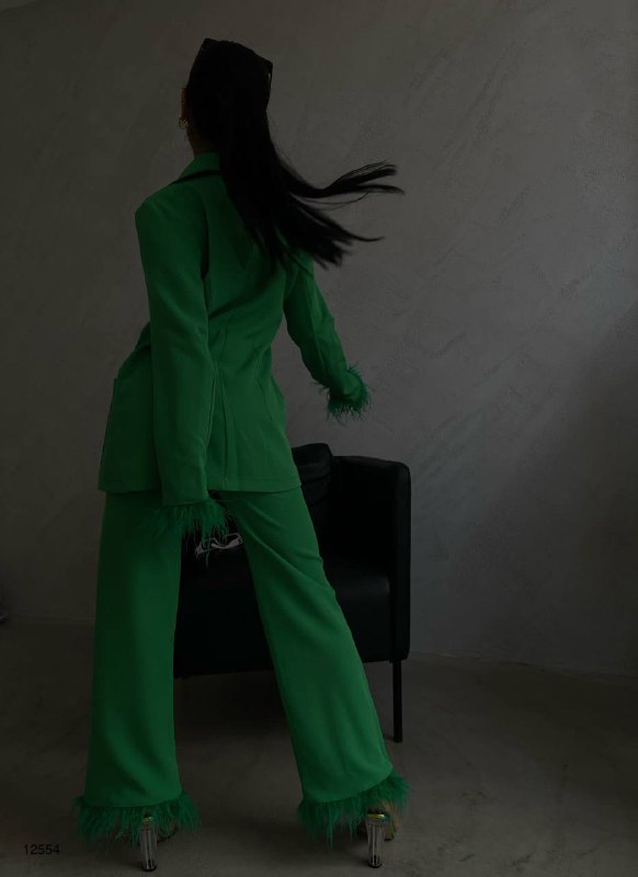 Apparel — TGwAoZTQsnJ7 view
